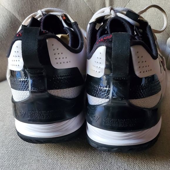 Air JORDAN Shoes Size 16 - Picture 3 of 7